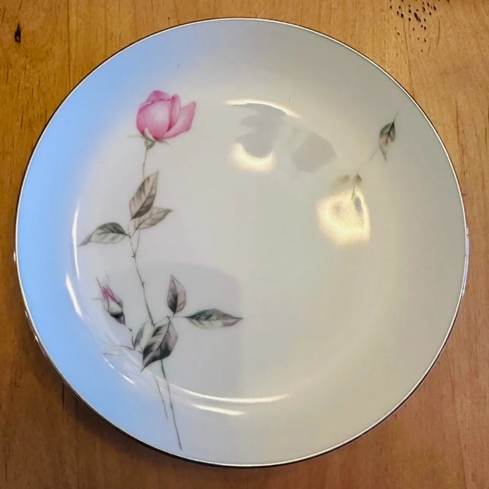 Style House Dawn Rose Vintage / Floral Bread & Butter Plate